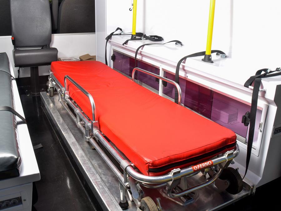  Ford Transit Custom Ambulance 2014 года  (фото 6 из 7)